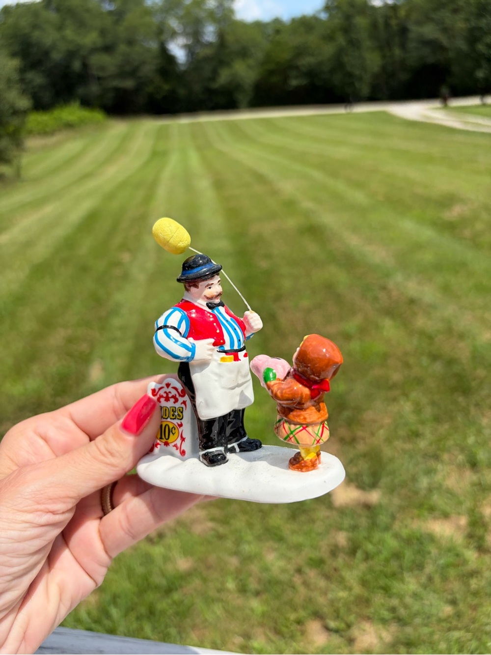 Department 56 Snow Village "Carnival Tickets and Cotton Candy" Figurines W/box - Picture 5 of 13